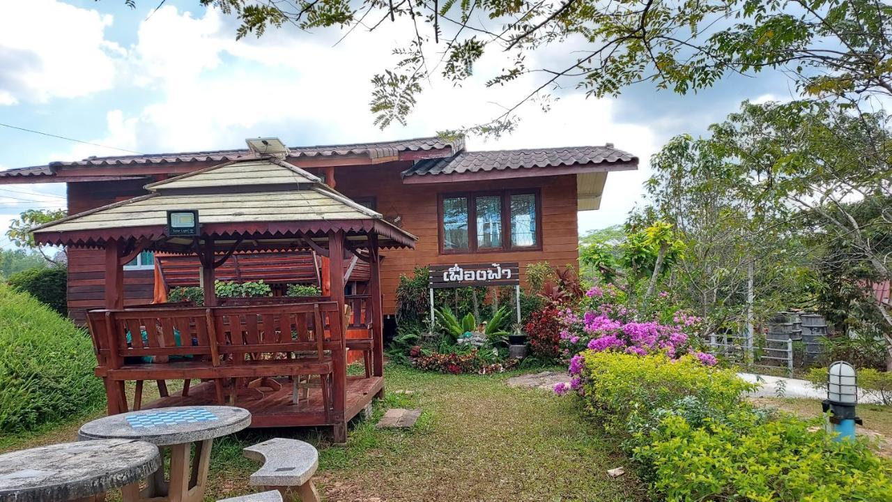 Hotel Khao Kho Flora Extérieur photo