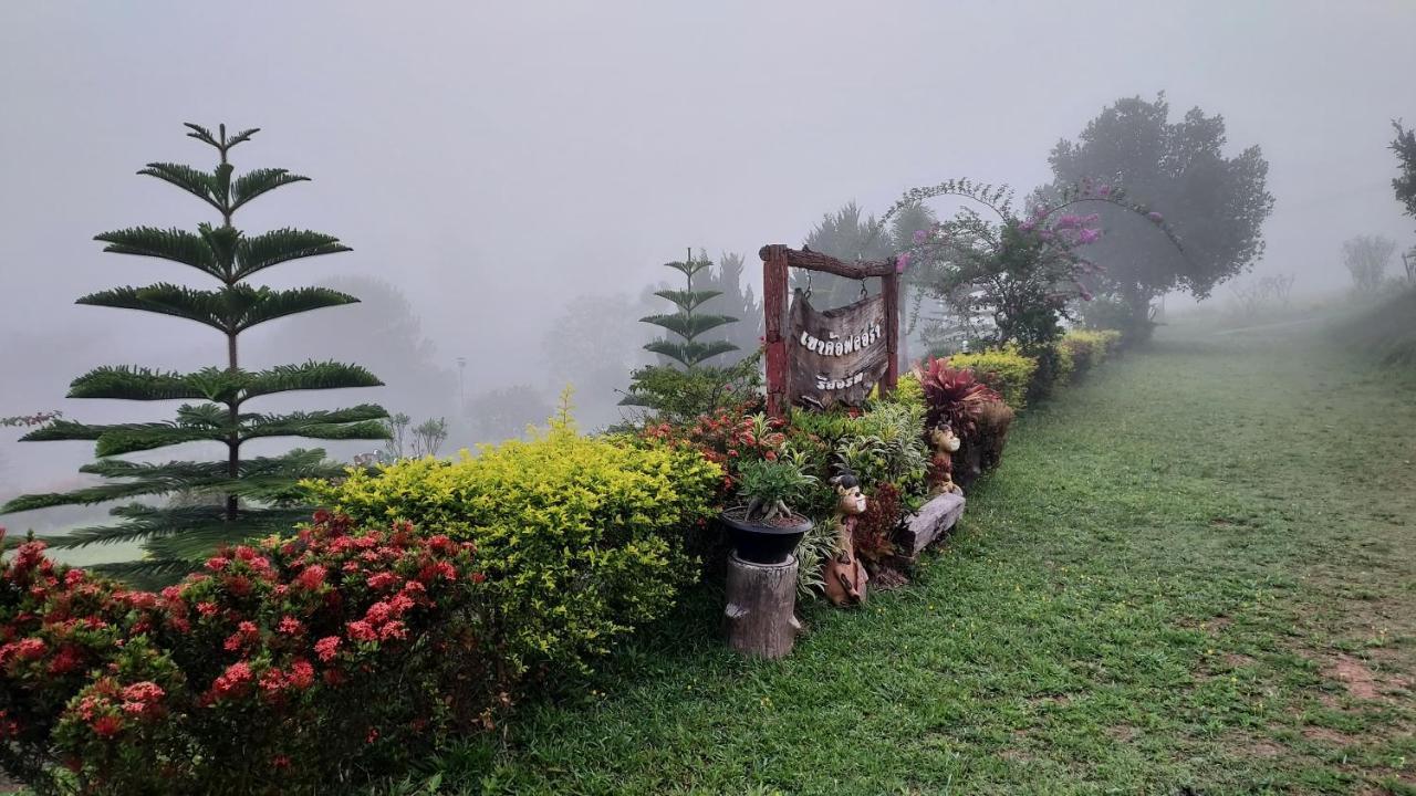Hotel Khao Kho Flora Extérieur photo