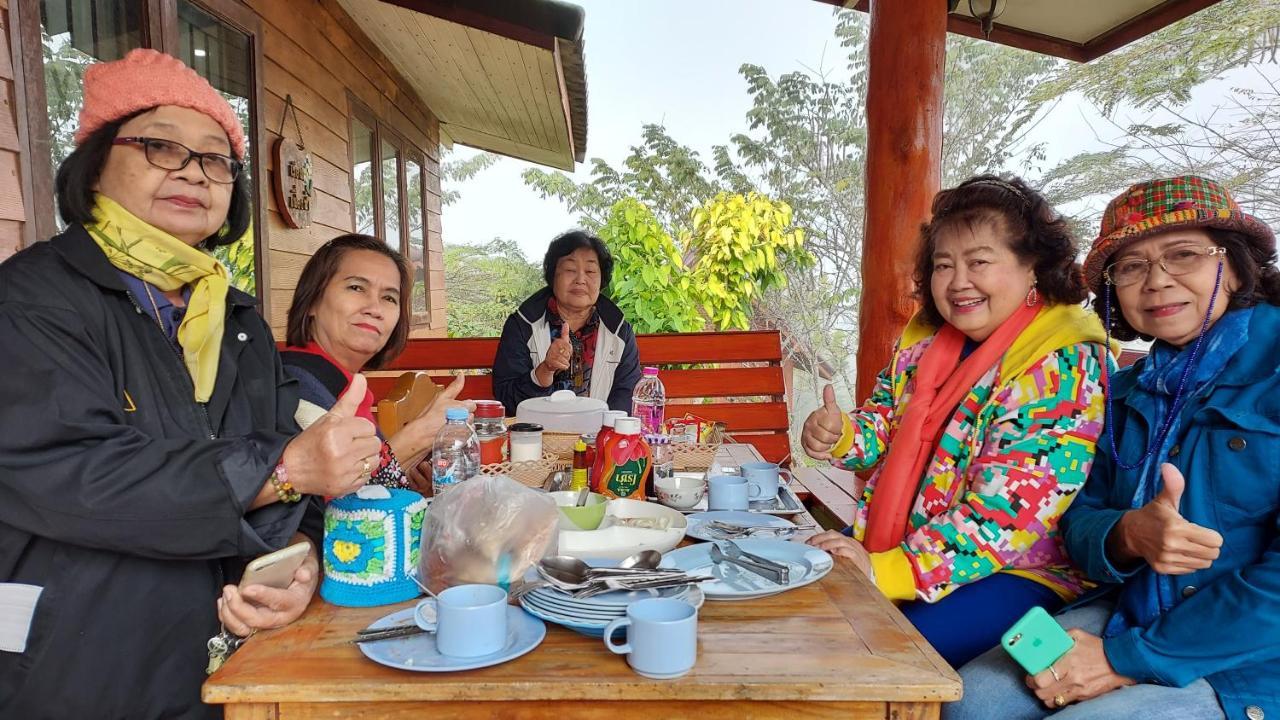 Hotel Khao Kho Flora Extérieur photo