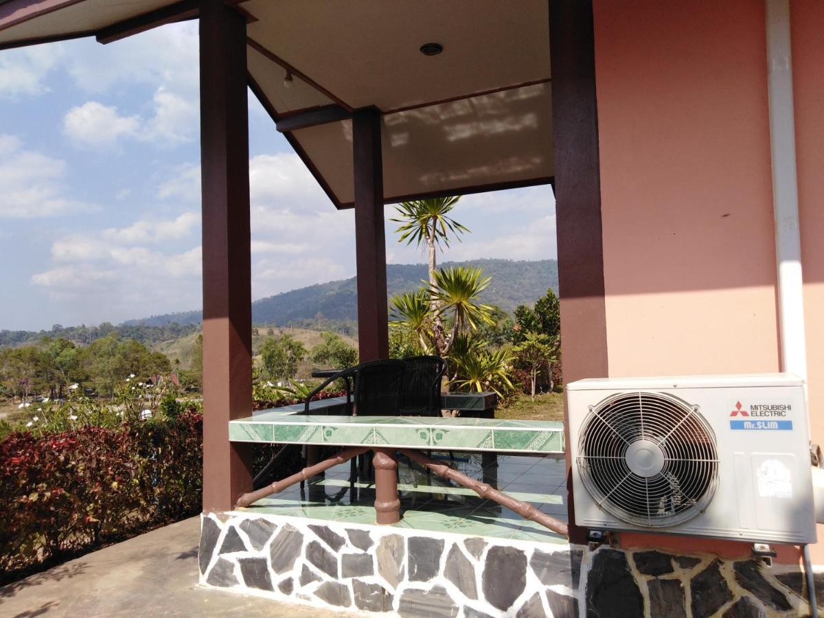 Hotel Khao Kho Flora Extérieur photo