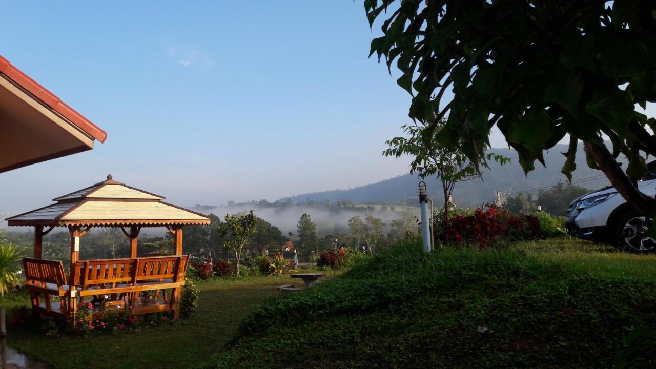Hotel Khao Kho Flora Extérieur photo